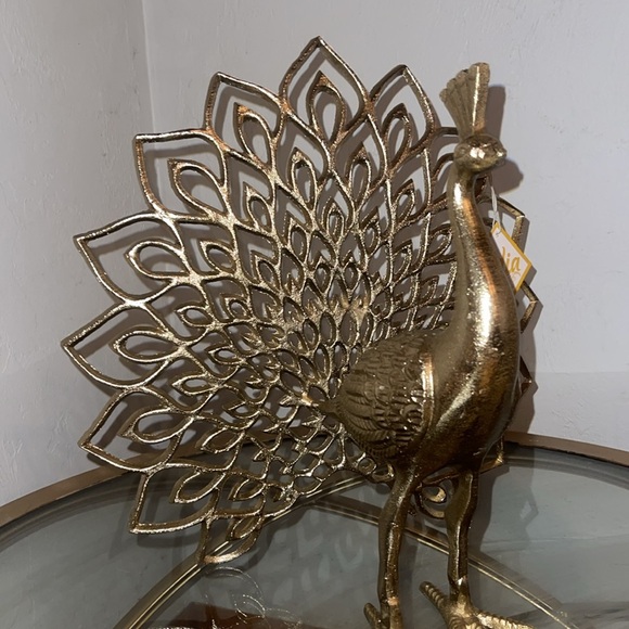 Gold India large peacock statue - Picture 3 of 6